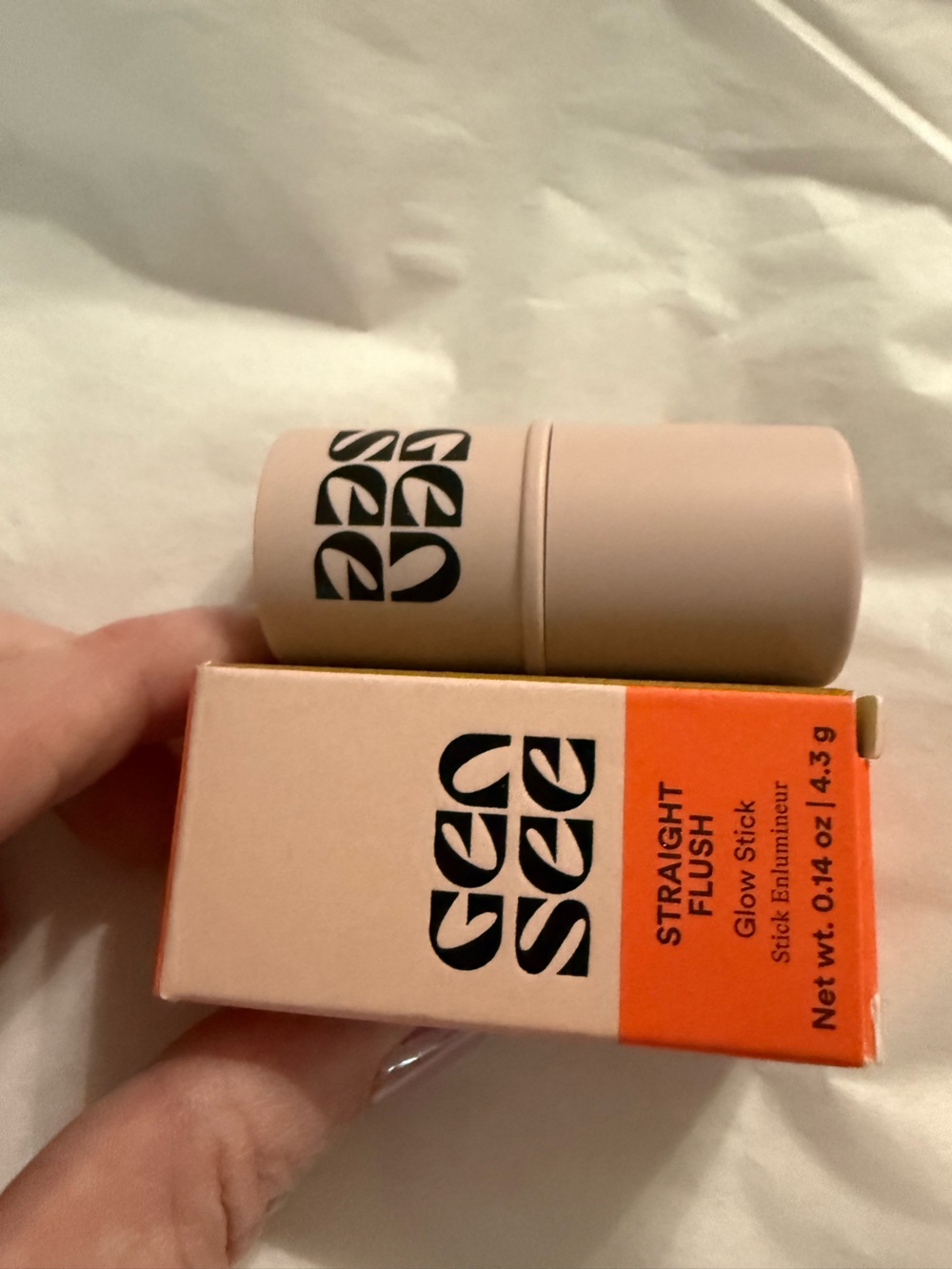 Gen See Straight Flush Glow Stick - Shade 04 Bloom New